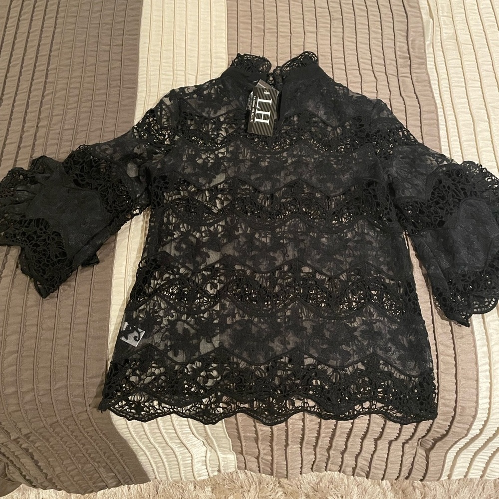 Woman shirt